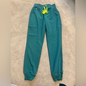 FIGS Cactus Zamora™ High Waisted - Jogger Scrub Pants